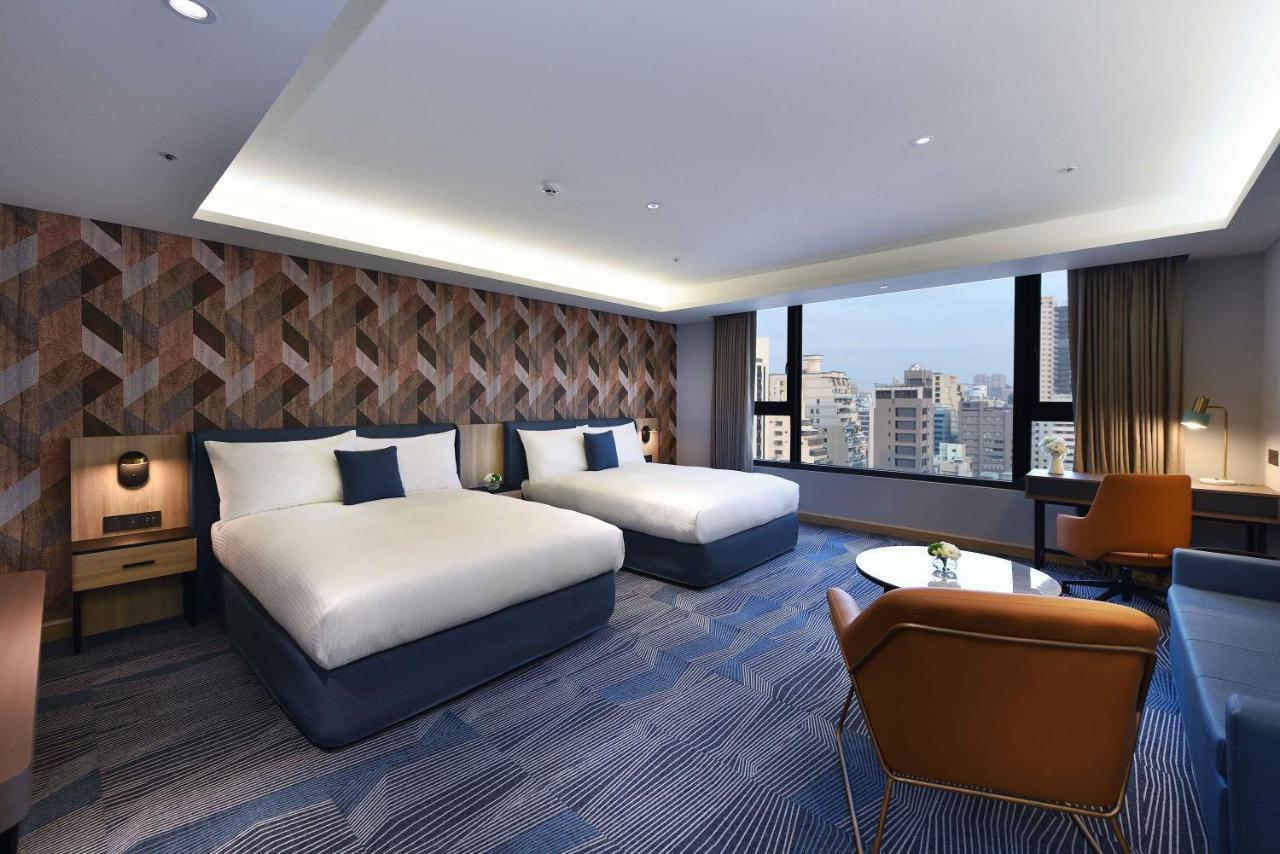 Fullon Poshtel - Kaohsiung Hotel Ngoại thất bức ảnh