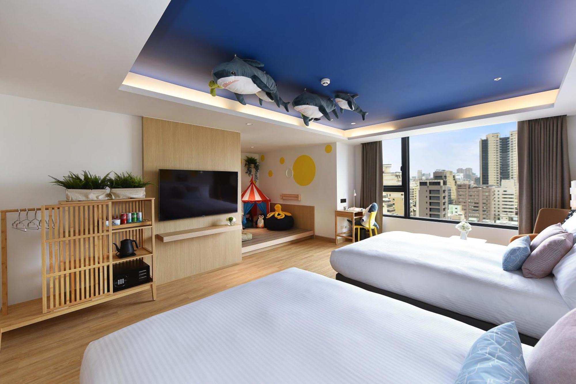 Fullon Poshtel - Kaohsiung Hotel Ngoại thất bức ảnh